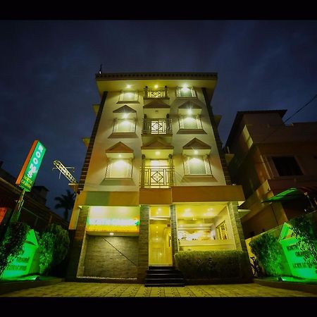 North Grande Hotel Kochi Exterior photo